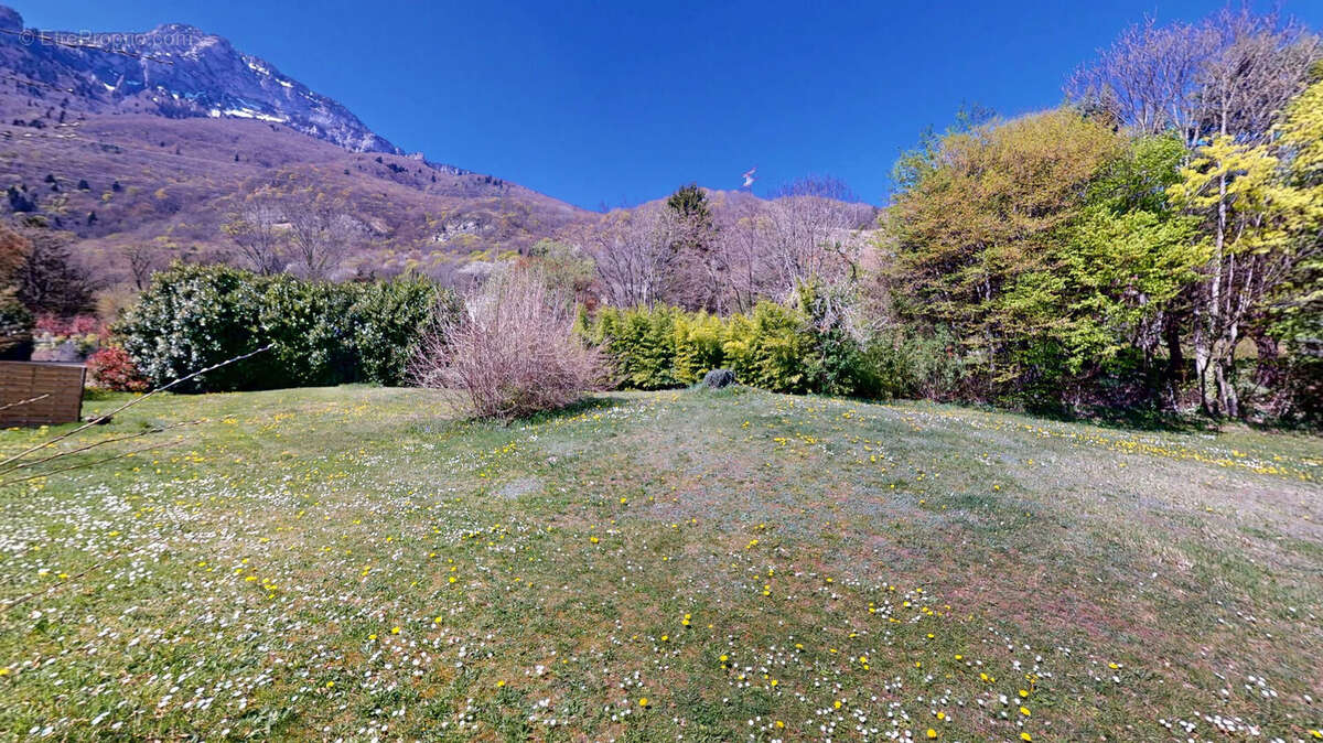 Terrain à SEYSSINS