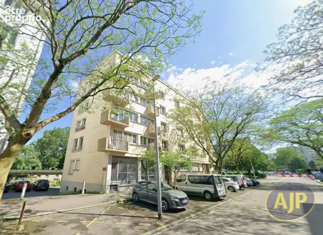 Quartier mangin : garage fermé - photo 2
