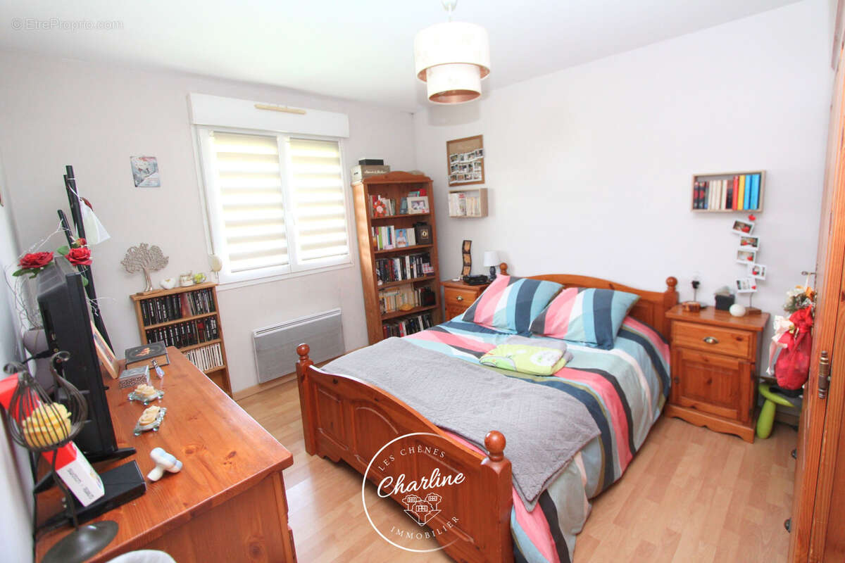 Maison à SAINT-PRIVAT-LA-MONTAGNE