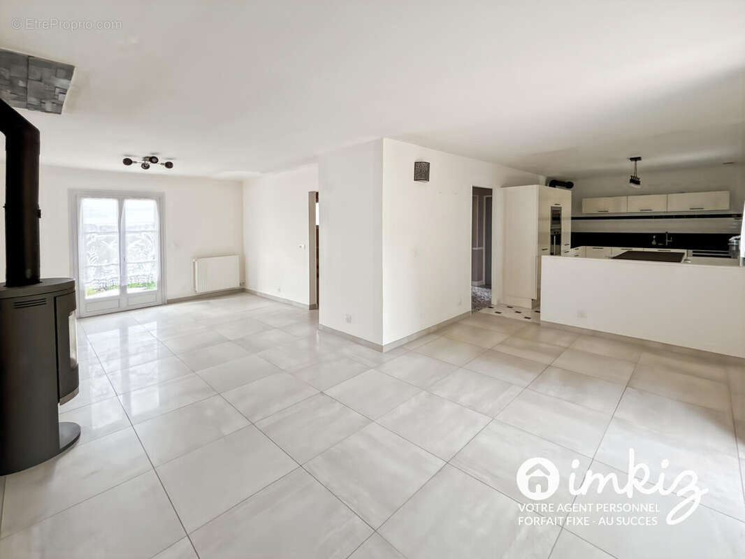 Maison au calme  proche commodités 4 pièces - photo 2