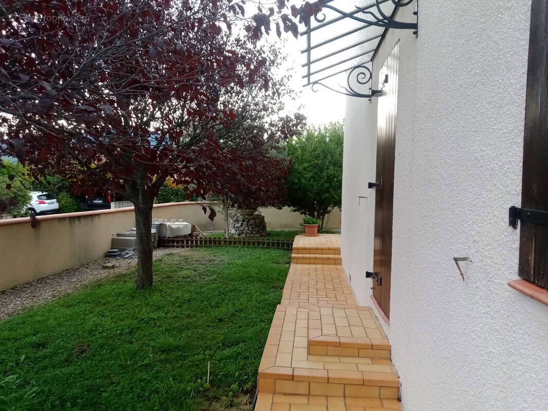 Villa  t3 plain-pied - photo 16
