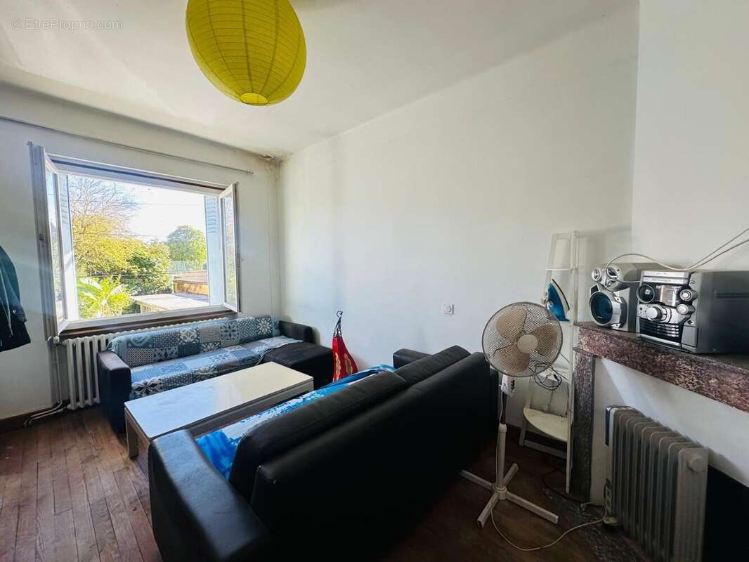 Maison à DAUMAZAN-SUR-ARIZE