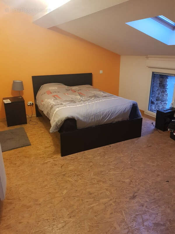 Appartement à SAINT-JEAN-DE-VERGES