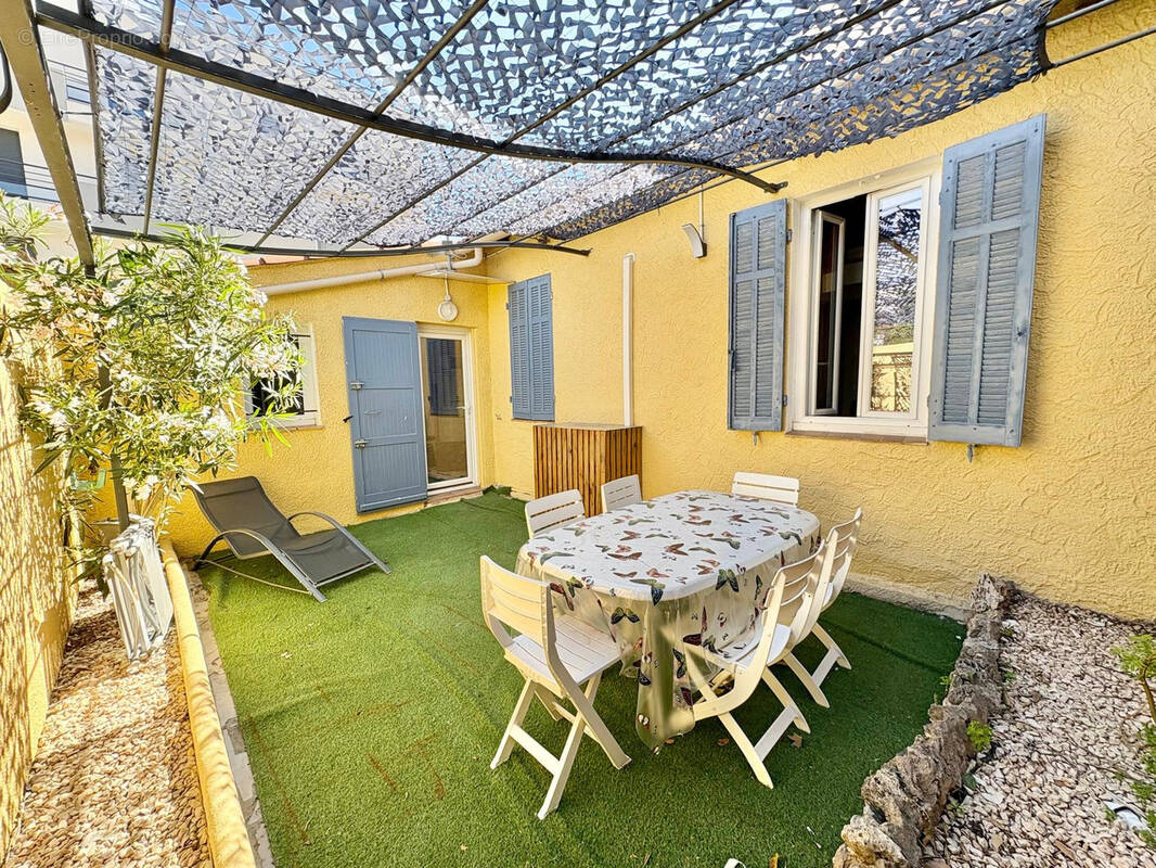Maison à FREJUS