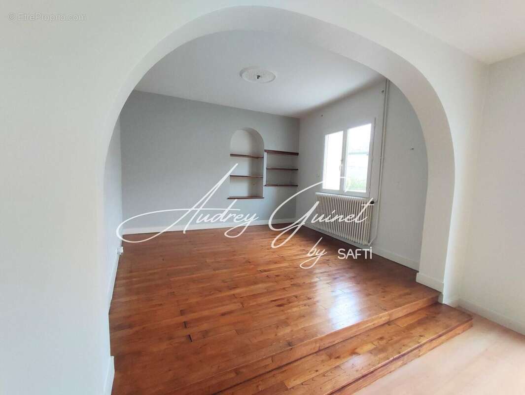 Photo 2 - Maison à ANCHE