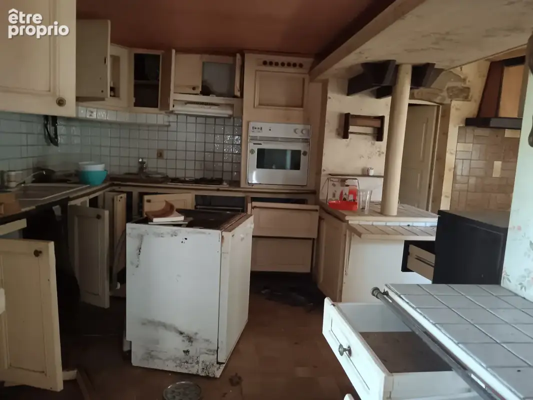 Maison en campagne a renover - photo 3