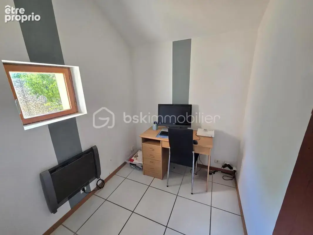 Maison de caractère 150 m² + dépendances – Parcelle 2 072 m² – Brugheas (03) - photo 9
