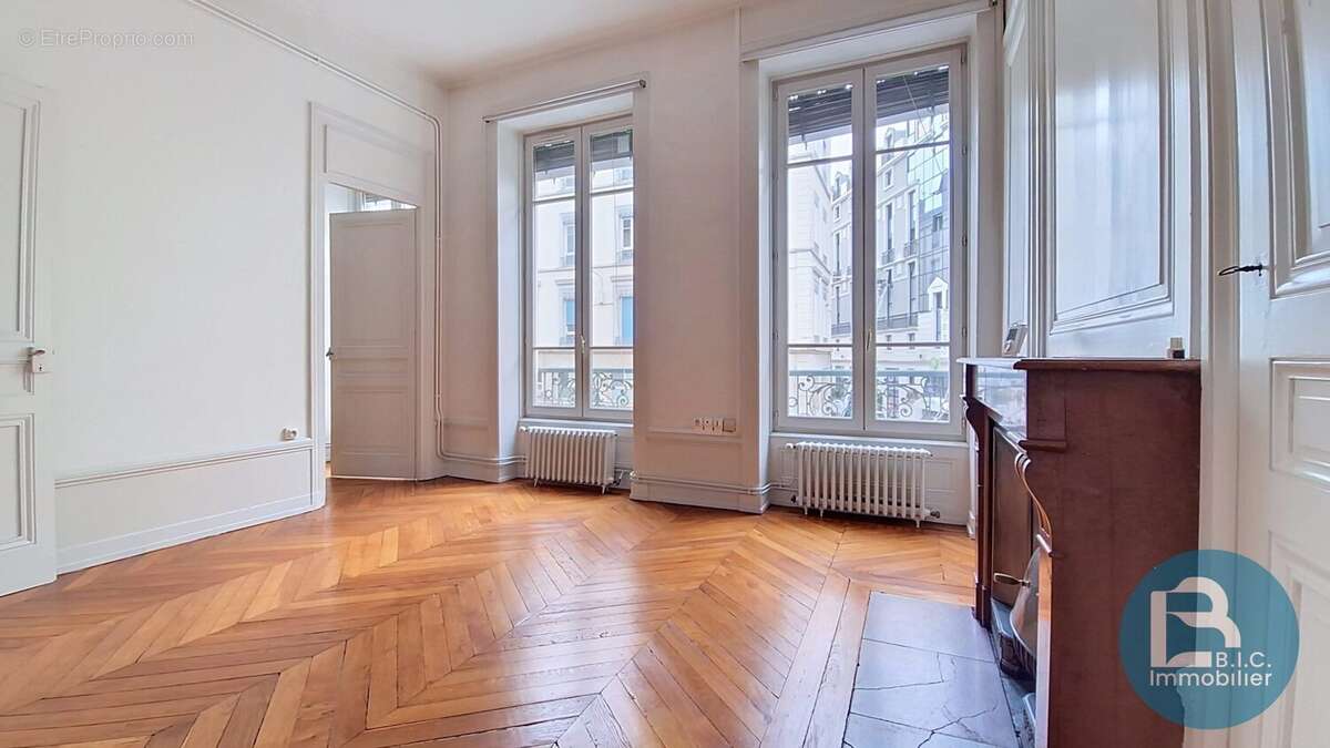 Appartement à LYON-3E
