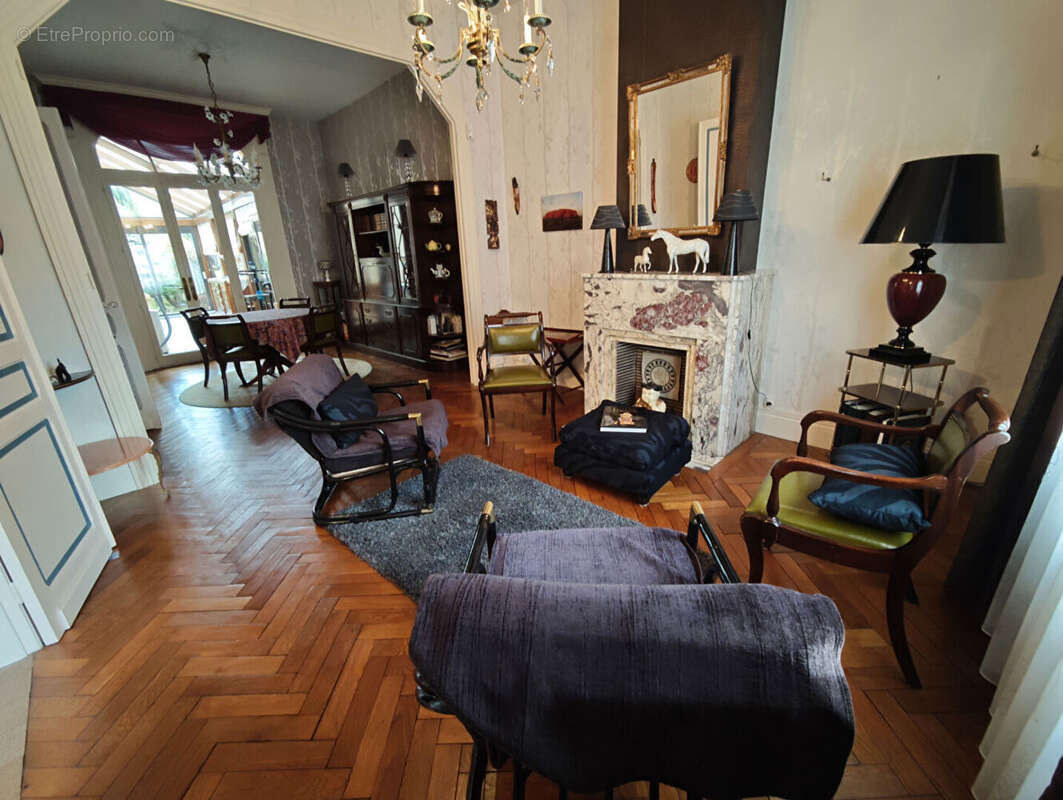 Maison à VALENCIENNES