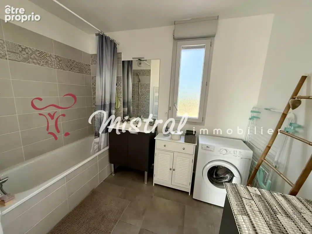 Aigues mortes appartement recent 2 chambres, terrasse, parkings vue camargue - photo 10