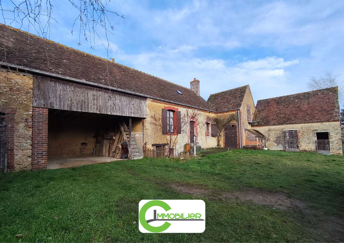 Maison à VIBRAYE