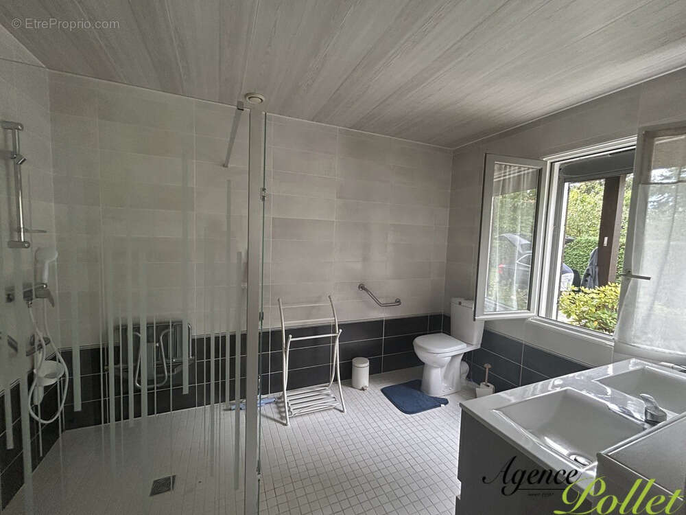 Maison à AUBIGNY-SUR-NERE