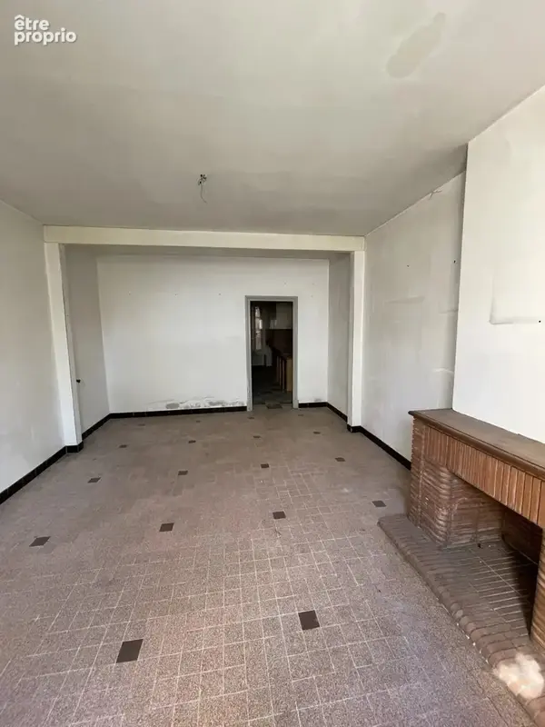 Maison T9 de 245m2 - photo 2