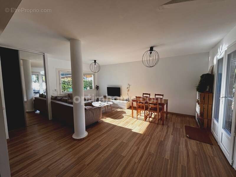 Appartement à AUBAGNE
