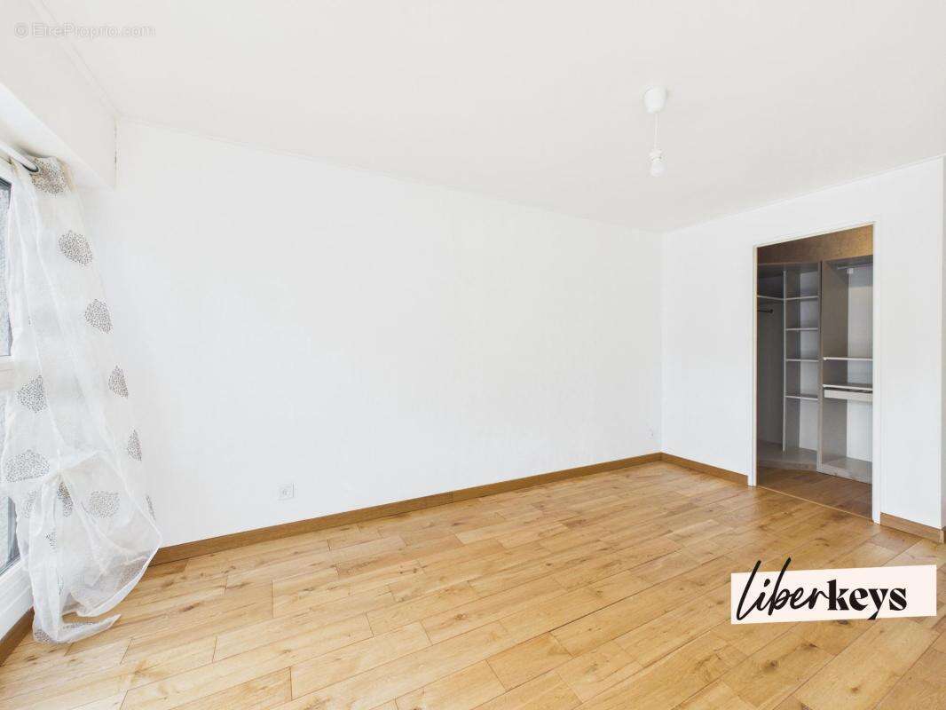 Appartement à PLAISIR
