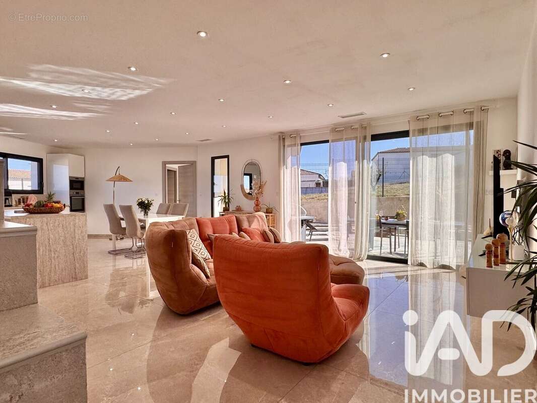 Photo 4 - Maison à LA CALMETTE