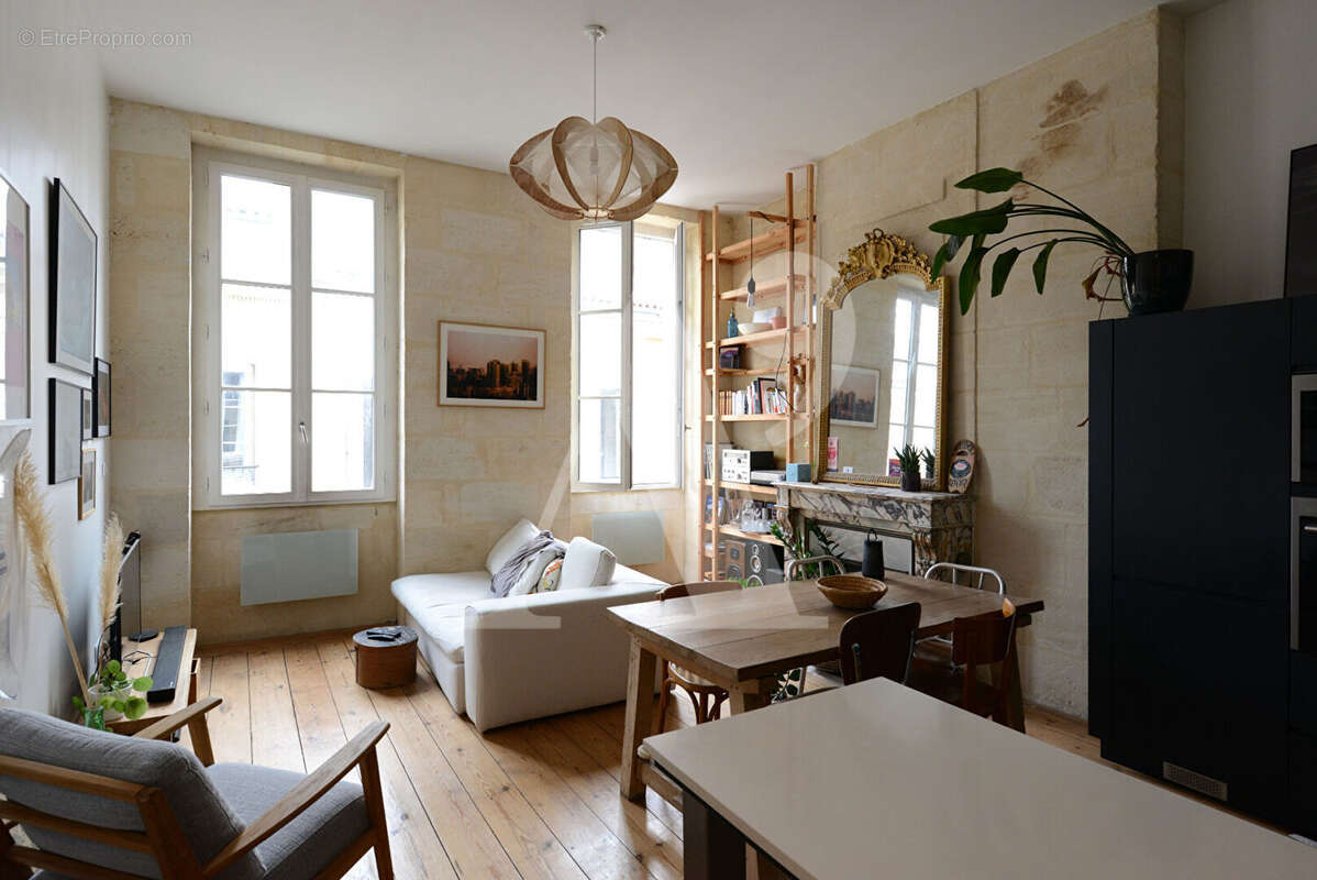 Appartement à BORDEAUX