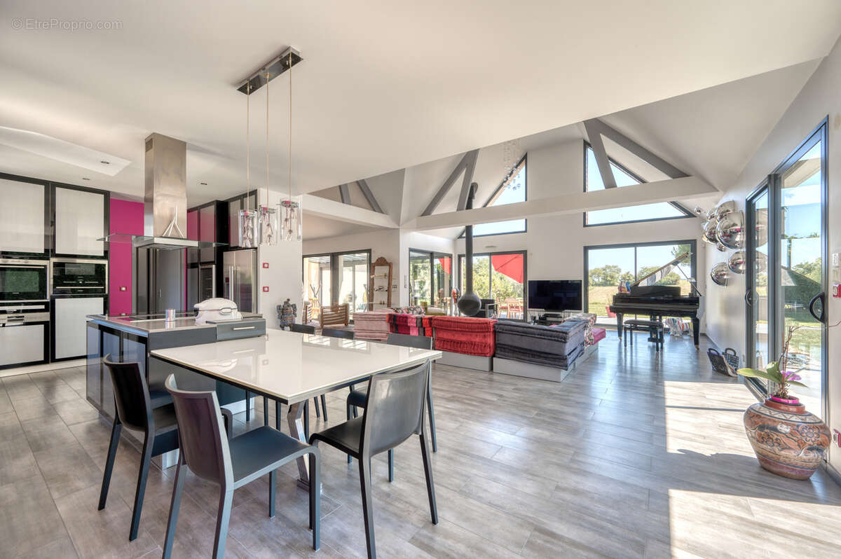 Maison à SAINT-GERMAIN-DE-LA-GRANGE