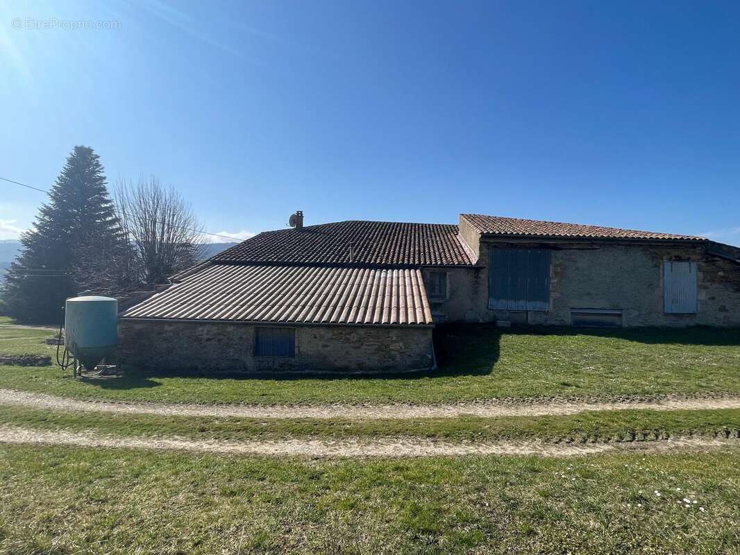 Maison 170 m² à Bourdeaux  - photo 6