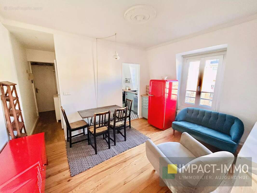 Appartement à PARIS-18E