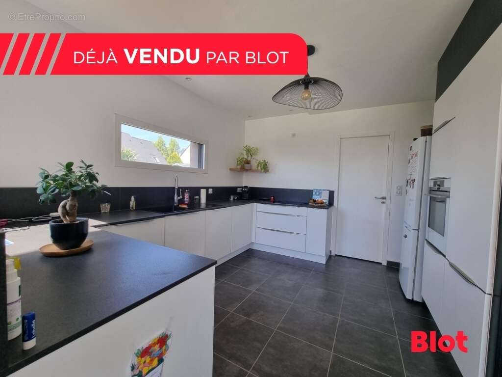 Maison à PARTHENAY-DE-BRETAGNE