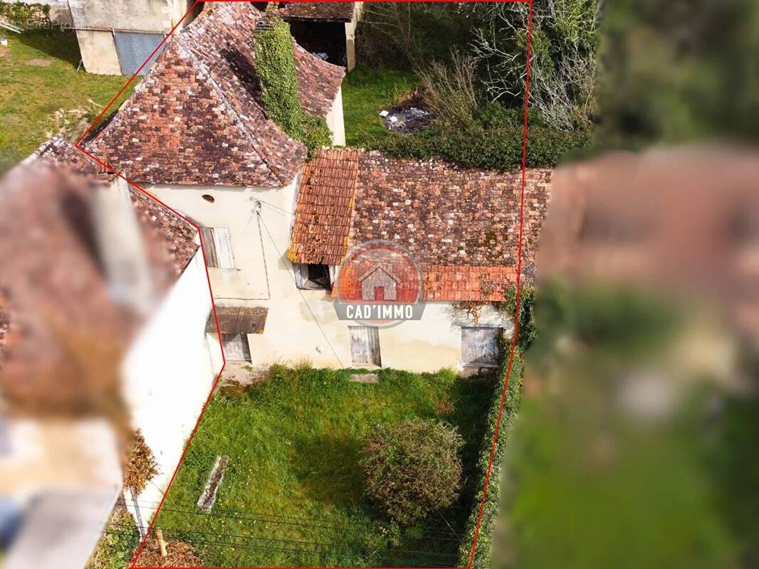 Maison à LEMBRAS
