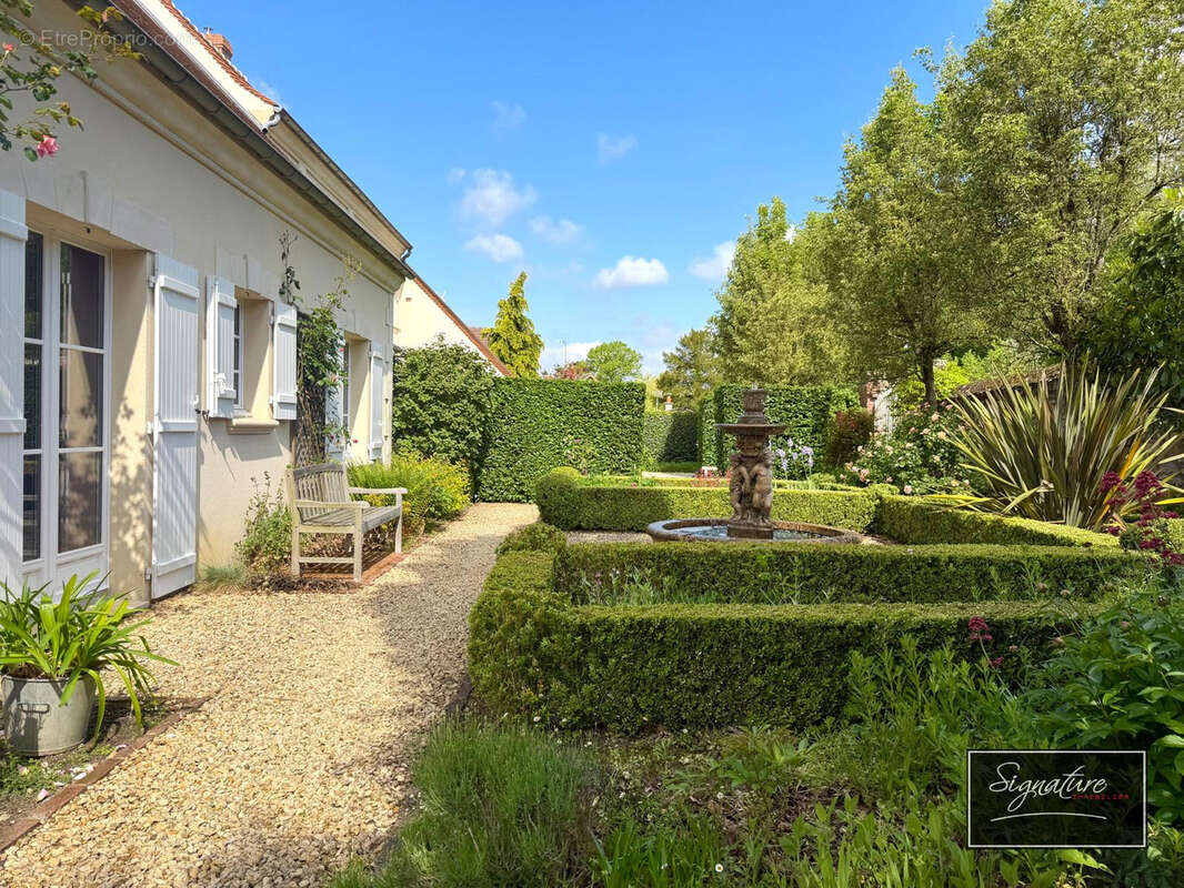 Maison à SENLIS