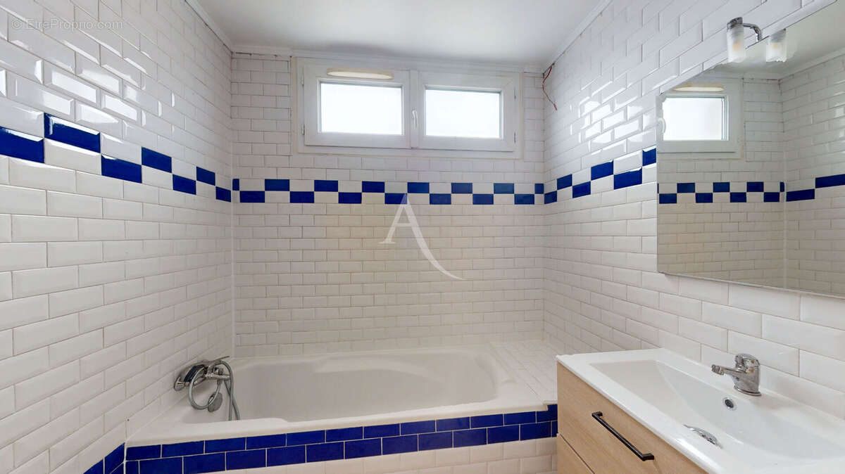 Appartement à CHILLY-MAZARIN