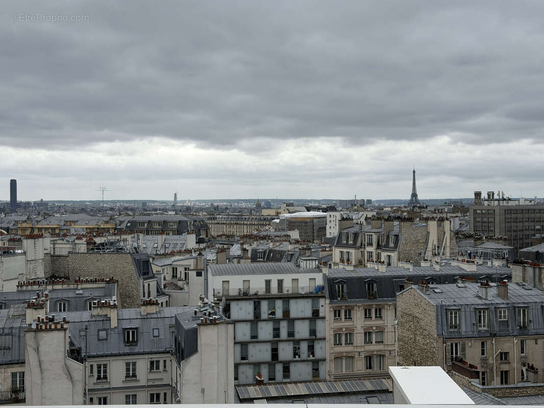 Appartement à PARIS-10E