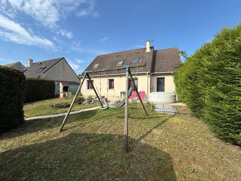 Maison à SAINT-MARTIN-LONGUEAU