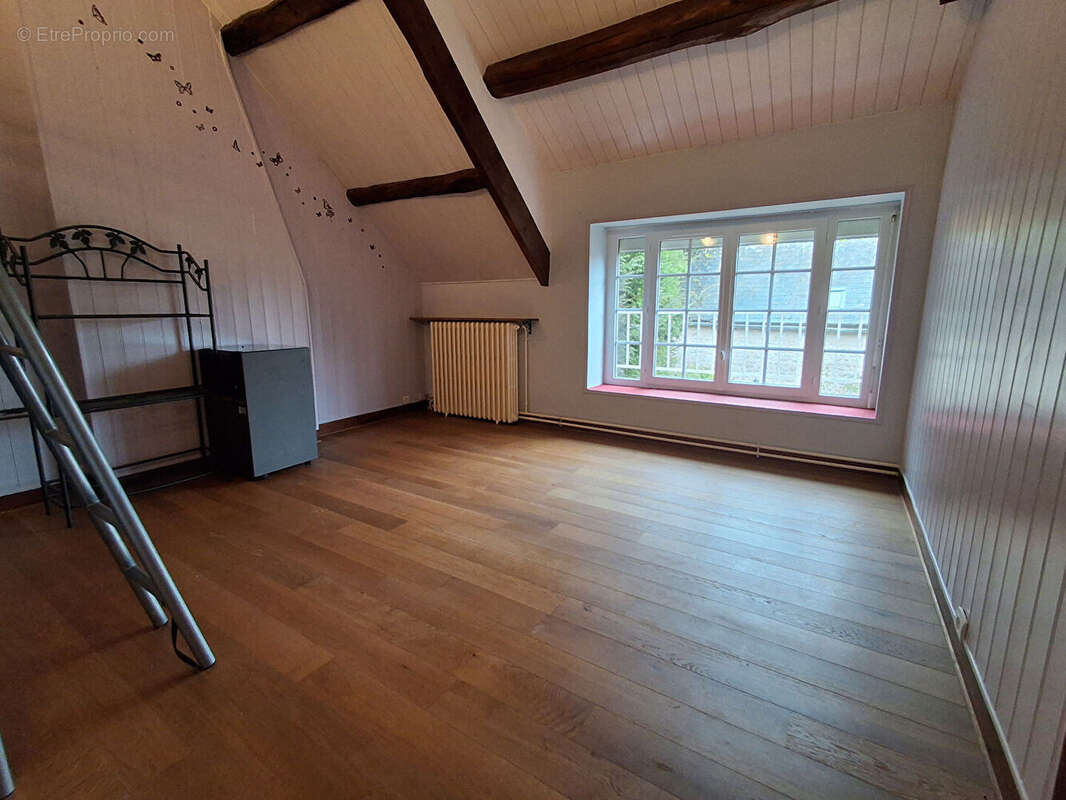 Maison à AUTRUY-SUR-JUINE