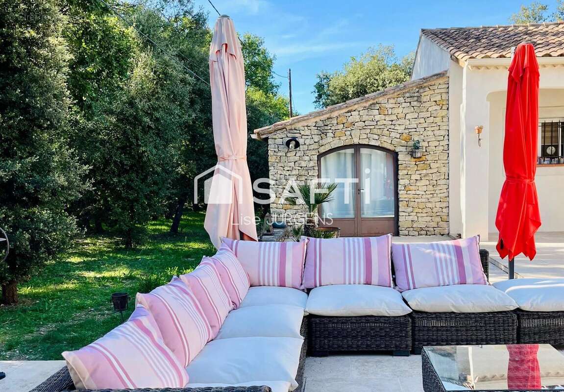 Photo 2 - Maison à PERNES-LES-FONTAINES