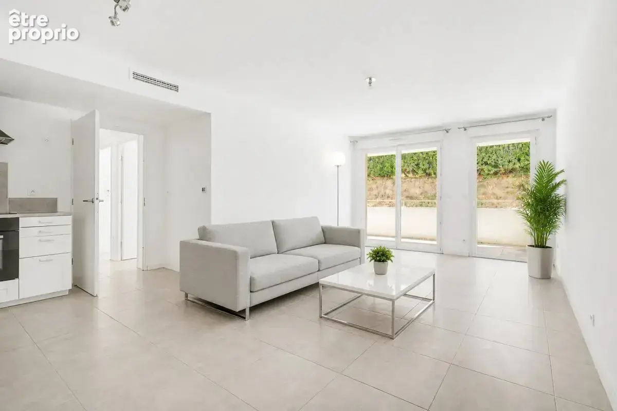 Appartement à ROUSSET