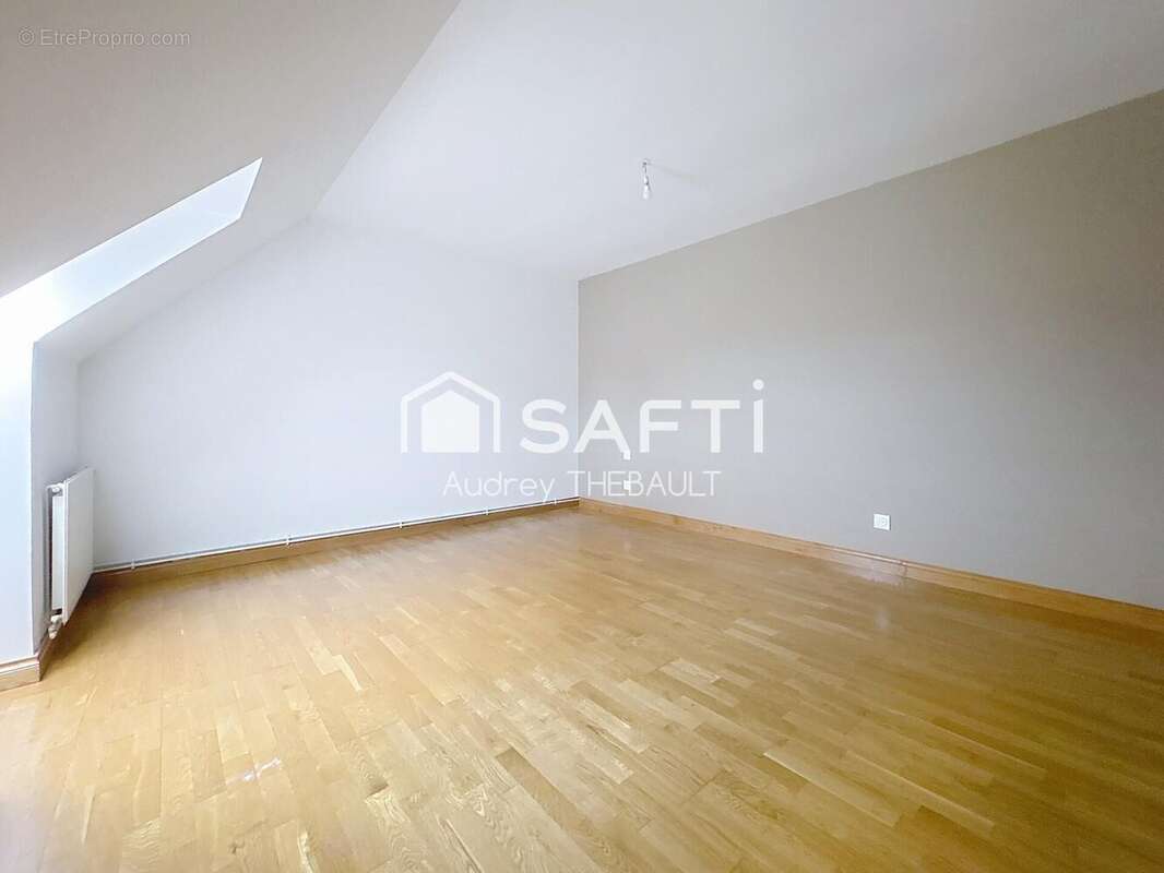 Photo 6 - Maison à GROFFLIERS