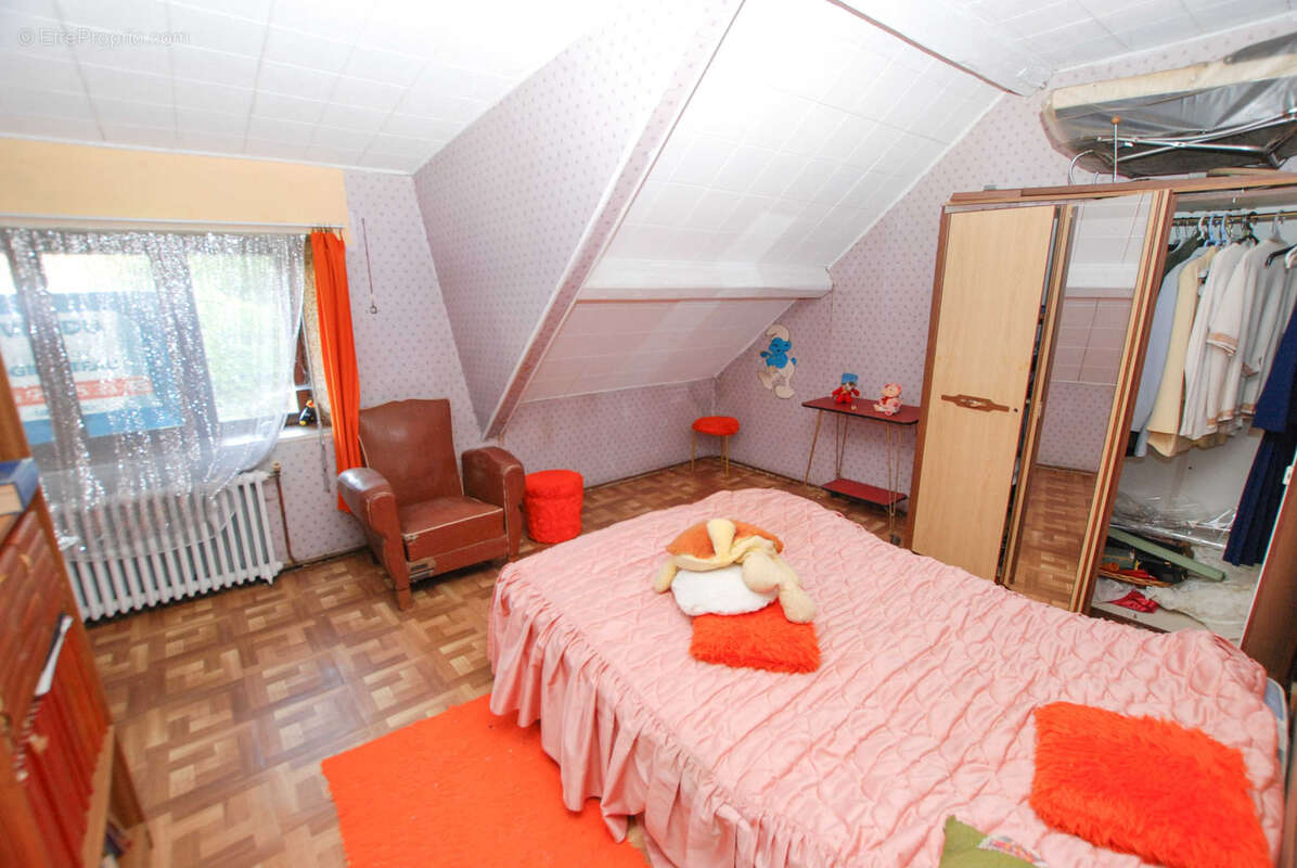 Maison à VIEUX-RENG