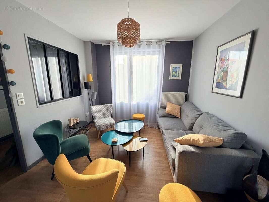 Maison à COLLEVILLE-MONTGOMERY