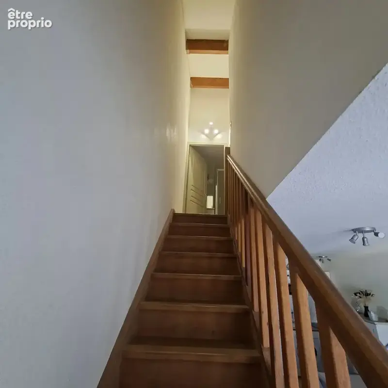 Appartement en duplex, avec terrasse et parking - photo 10