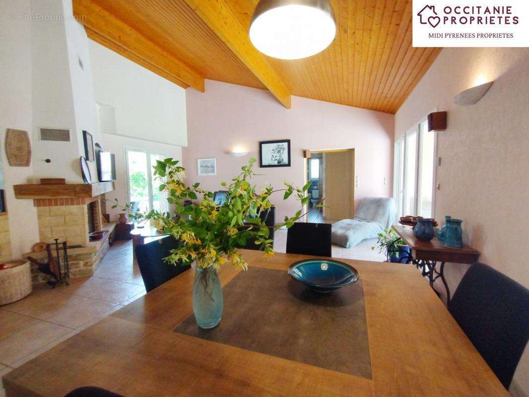 Maison à VILLEMUR-SUR-TARN