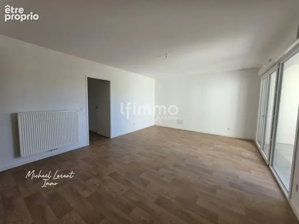 Appartement à SAINT-MEDARD-EN-JALLES