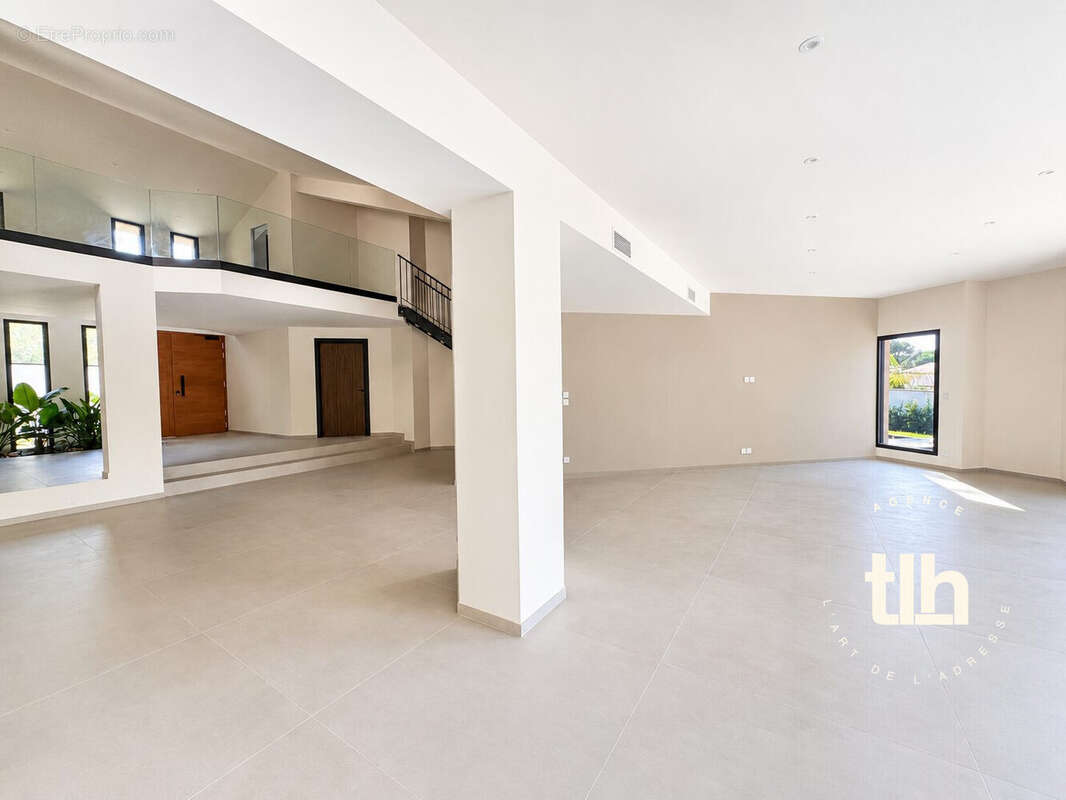 Maison 8 pièces 290 m² à vendre à Castelnau-Le-Lez (34170) - photo 6