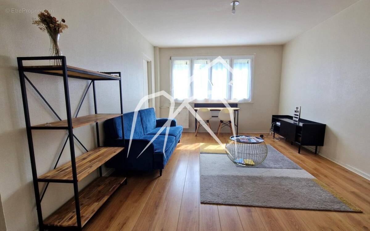 Appartement à CANTELEU