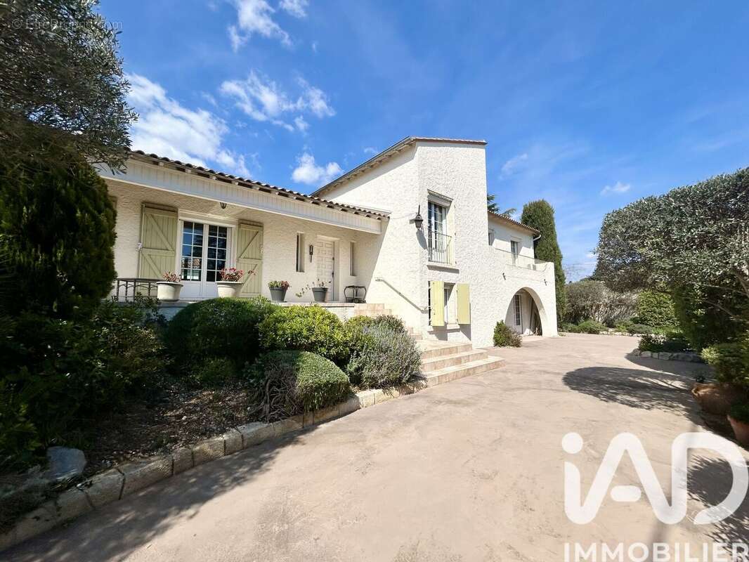 Photo 2 - Maison à COURNONTERRAL