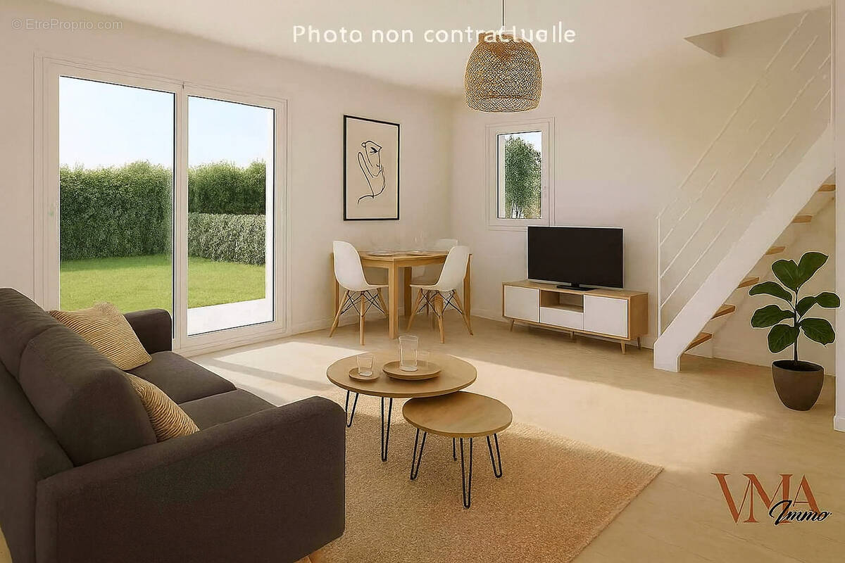Maison à SAVIGNY