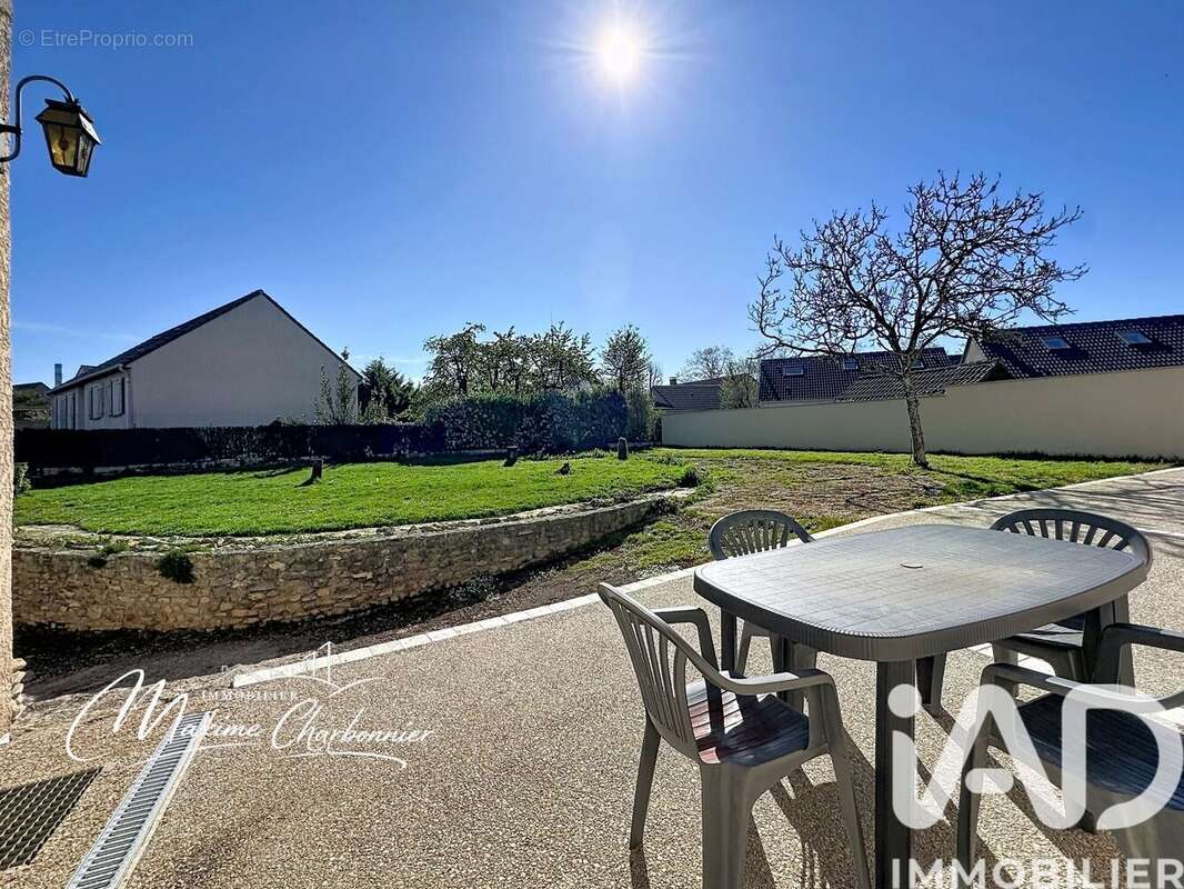 Photo 4 - Maison à VERT-SAINT-DENIS