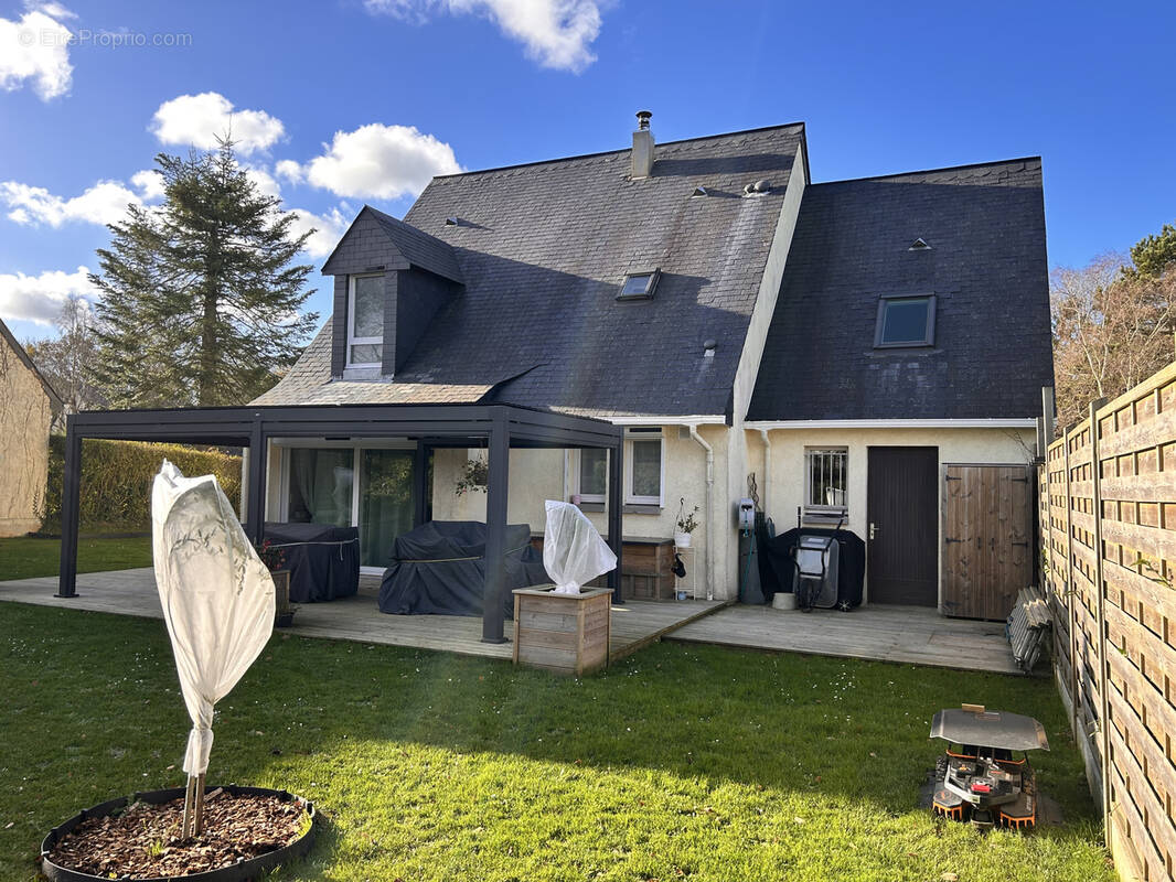 Maison à CANY-BARVILLE