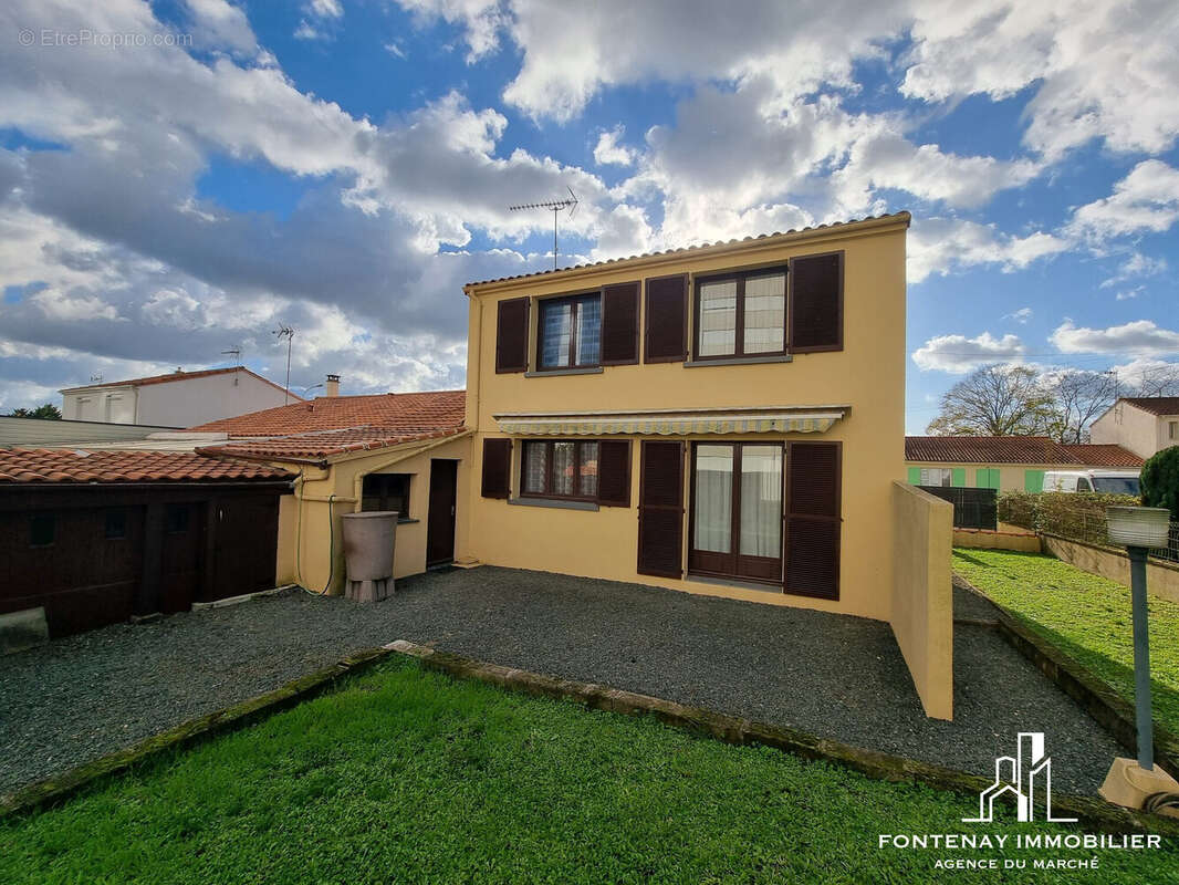 Maison à FONTENAY-LE-COMTE