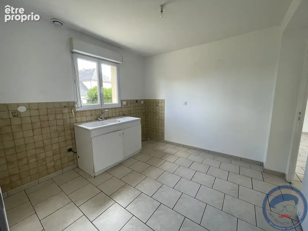 FEUGUEROLLES-BULLY Maison de 2006 avec 3 chambres. 267 500 euros FAI. - photo 4