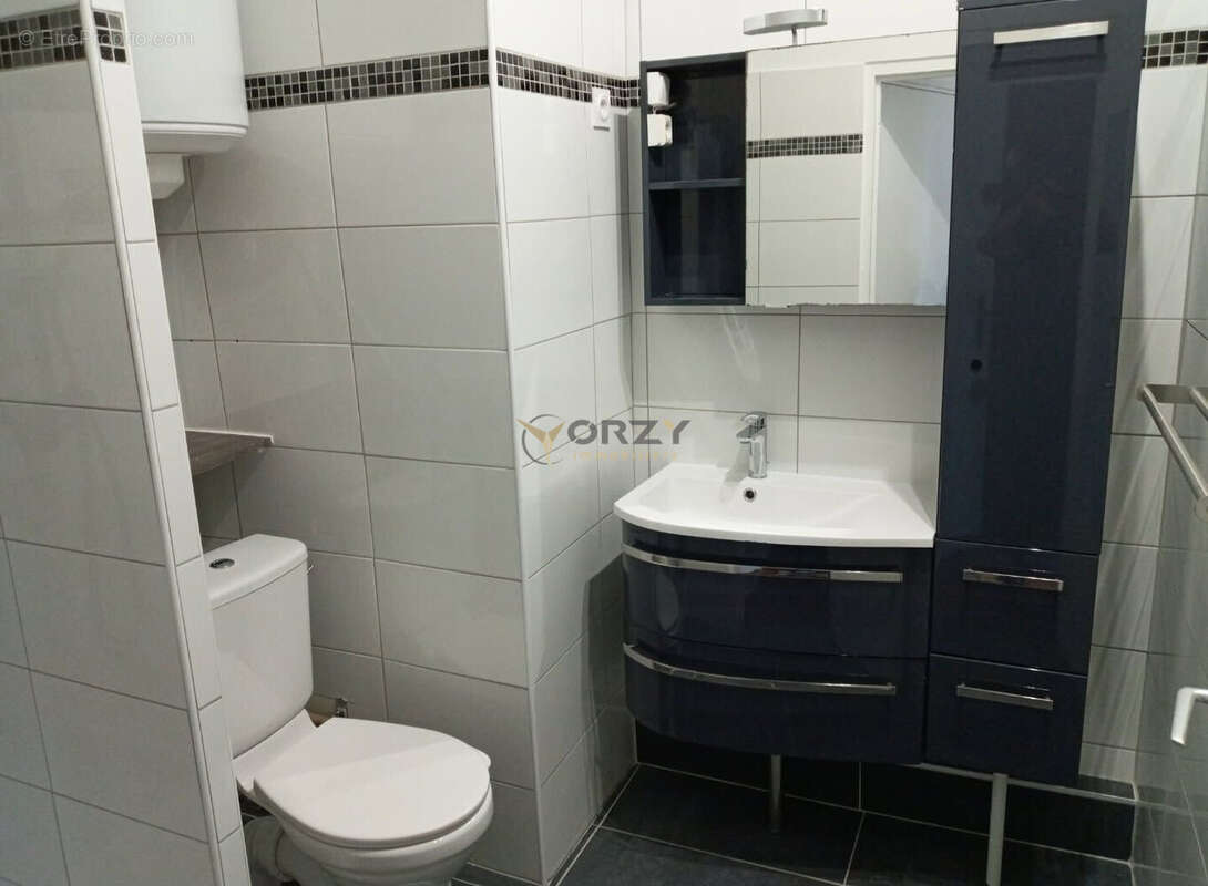 Appartement à MARSEILLE-3E
