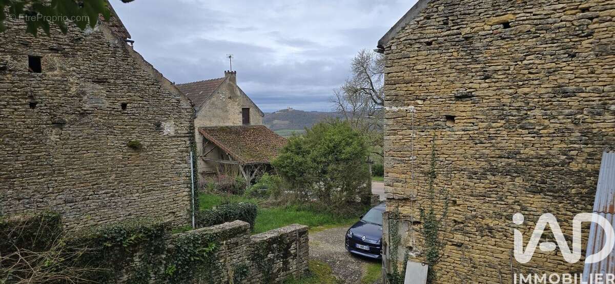 Appartement 300 m² à Saint-Pere  - photo 5