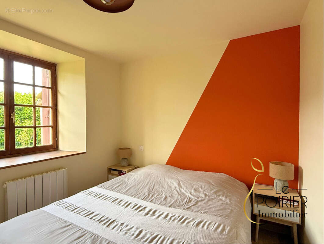 Chambre 02 RDC - Maison à LAMBALLE